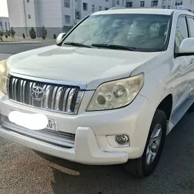 Toyota Land Cruiser Prado 2011