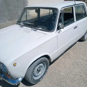 Lada 2104 2022