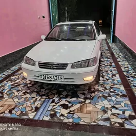 Toyota Camry 1998
