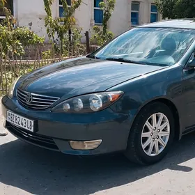Toyota Camry 2005