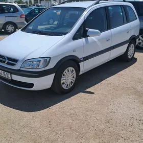 Opel Zafira 2003