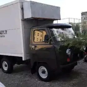 UAZ 2206 1987