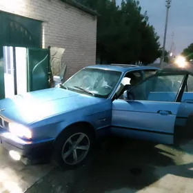 BMW 520 1990