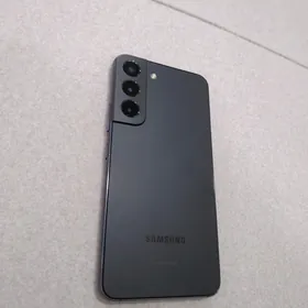 Samsung S22