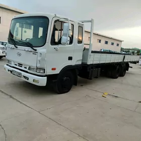 Mitsubishi Canter 2010