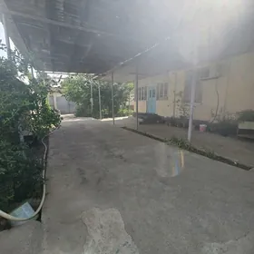 ереванская варшавская