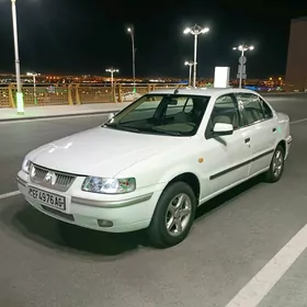 Peugeot 405 2010