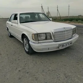 Mercedes-Benz 500SEL 1988