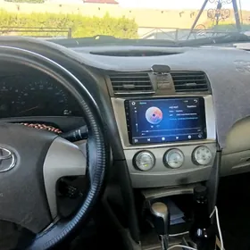 Toyota Camry 2011