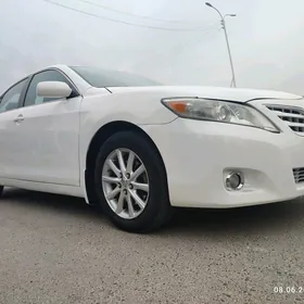 Toyota Camry 2011
