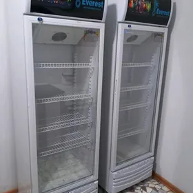 Витрина холодильник Holodelnik