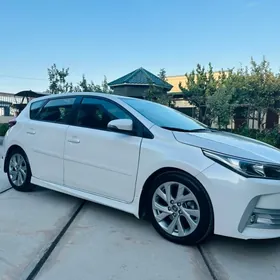 Toyota Corolla iM 2017