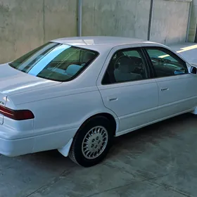 Toyota Camry 1998