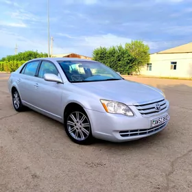 Toyota Avalon 2005