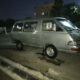 Toyota Town Ace 1998
