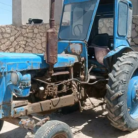 MTZ T-28 1990
