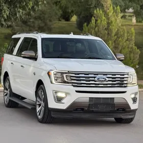 Ford Expedition 2021