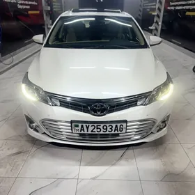 Toyota Avalon 2013