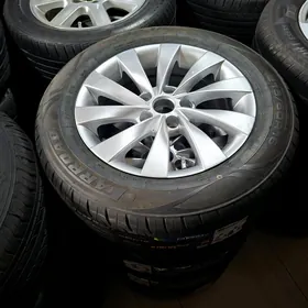 Camry R16