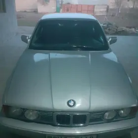 BMW 525 1992