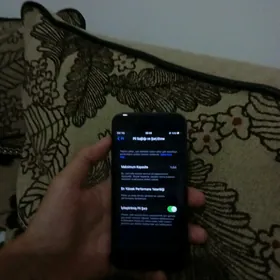 iphone 8  84