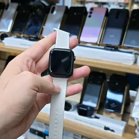 APPLE WATCH 7 SERIES 86%