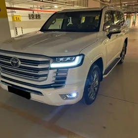Toyota Land Cruiser 2022