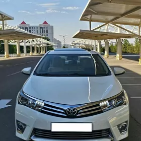 Toyota Corolla 2015