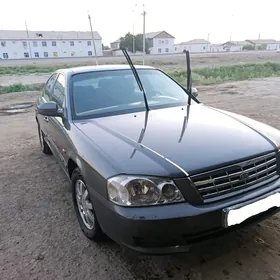 Kia Magentis 2001