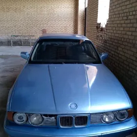 BMW 525 1990