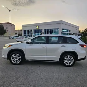 Toyota Highlander 2019
