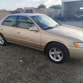Toyota Camry 1998