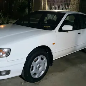 Nissan Maxima 1998