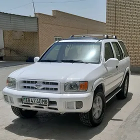 Nissan Pathfinder 2001