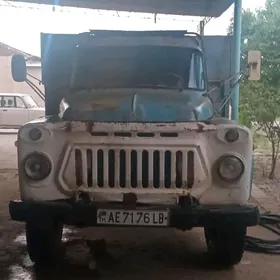 Gaz 52 1983