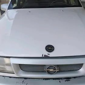 Opel Vectra 1990