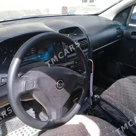 Opel Astra 1998