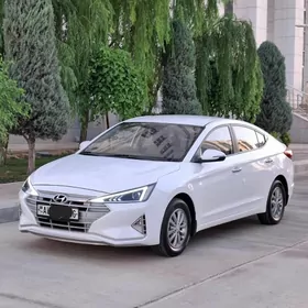 Hyundai Elantra 2019
