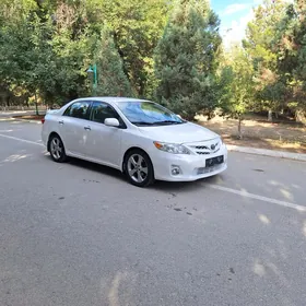 Toyota Corolla 2011