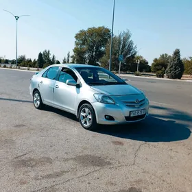 Toyota Yaris 2006