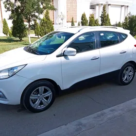 Hyundai Tucson 2011