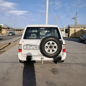 Nissan Patrol 1998