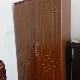 şkaf