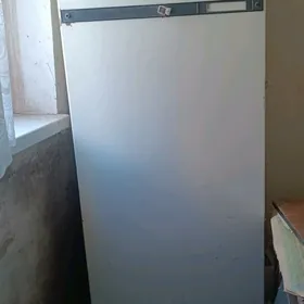 köne işläp dur