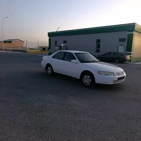 Toyota Camry 1999