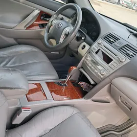 Toyota Camry 2010