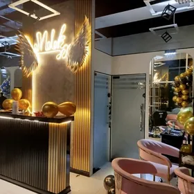 Salon arenda