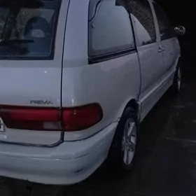 Toyota Previa 1992