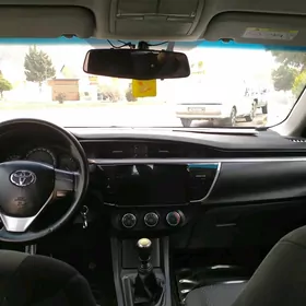 Toyota Corolla 2014