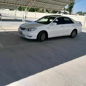 Toyota Camry 2005
